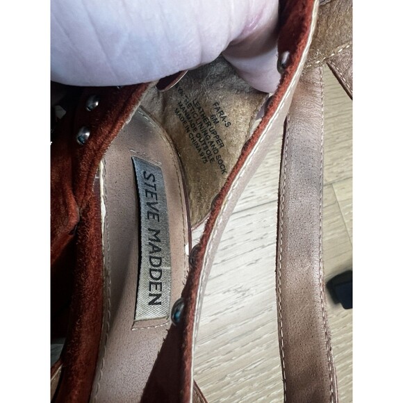Steve Madden Block Heel Rust Orange Suede Leather Studded Fara-S Size 6 - Picture 9 of 9